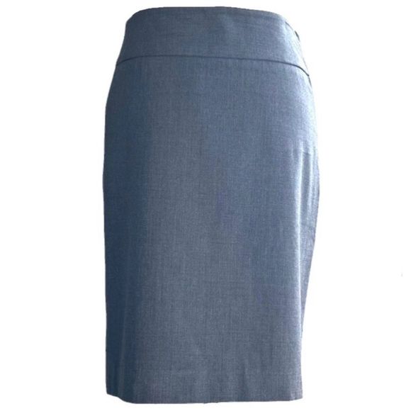 BANANA REPUBLIC GRAY 21.5” PENCIL SKIRT | 7” SIDE ZIP | 7.5” BACK SLIT | SIZE 2P - Picture 3 of 5